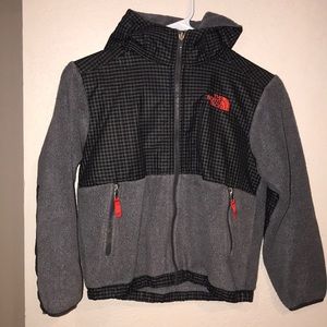 Kids small (7/8) Fleece North Face Jacket